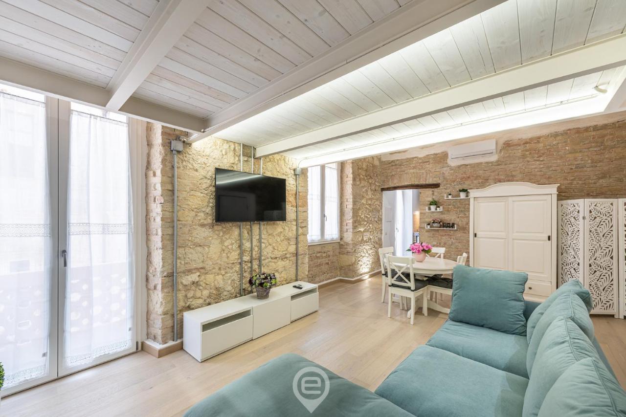شقة Adriana'S New Loft كالياري المظهر الخارجي الصورة