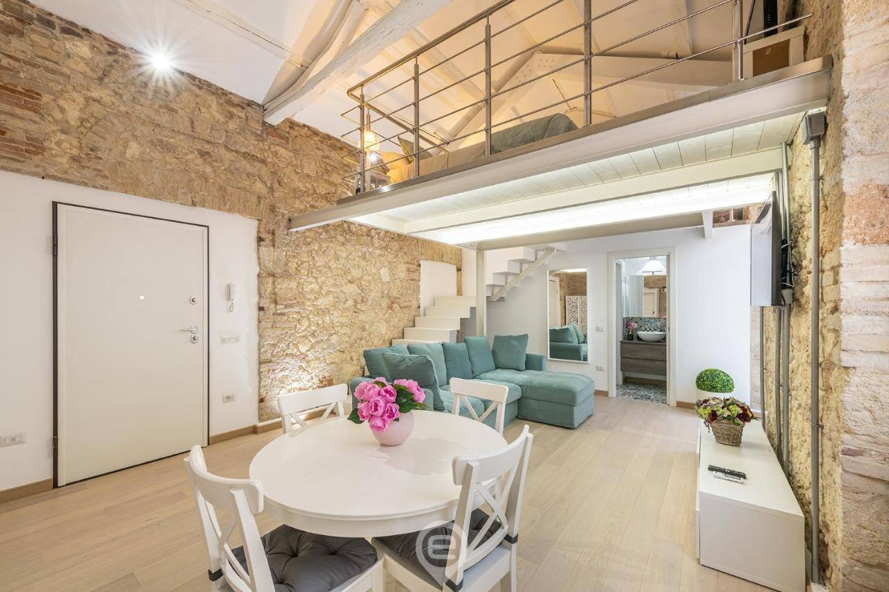 شقة Adriana'S New Loft كالياري المظهر الخارجي الصورة